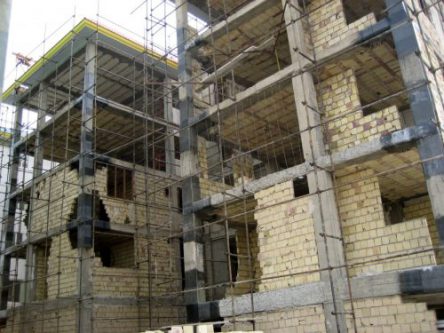 سریال دنباله دار تخلفات ساختمان سازی در تویسرکان/ ساخت و سازهای غیرقانونی، جان تویسرکانی ها را به خطر می اندازد