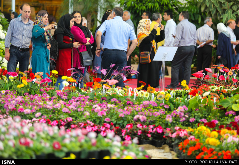 همدان میزبان چهاردهمین نمایشگاه گل و گیاه