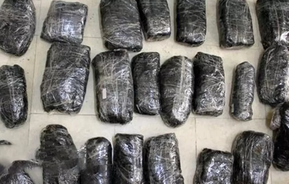 کشف ۵۱ کیلوگرم مواد مخدر تریاک در منزل قاچاقچیان اسدآبادی