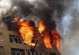 مهار آتش سوزی منزل مسکونی در همدان