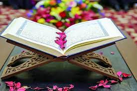 عمومی کردن انس با قرآن، مهم‌ترین مطالبه رهبری است