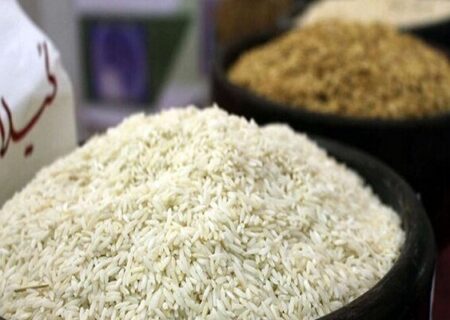 عرضه برنج و میوه تنظیم بازار در نهاوند