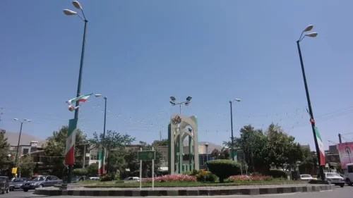 احیای نماد امام در میدان اصلی شهر