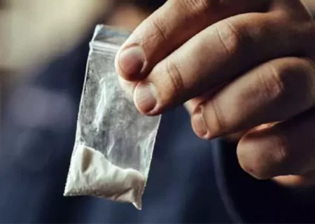 برخورد پلیس با خرده‌فروشان مواد مخدر