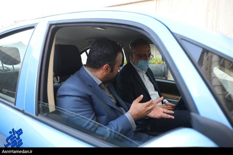 بازدید شهردار تهران از خودروی برقی ایرانی +عکس