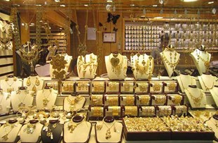 پیشنهاد کاهش عیار طلا از ۱۸ به ۹ یا ۱۴ / تعطیلی ۱۰ مغازه طلافروشی در همدان